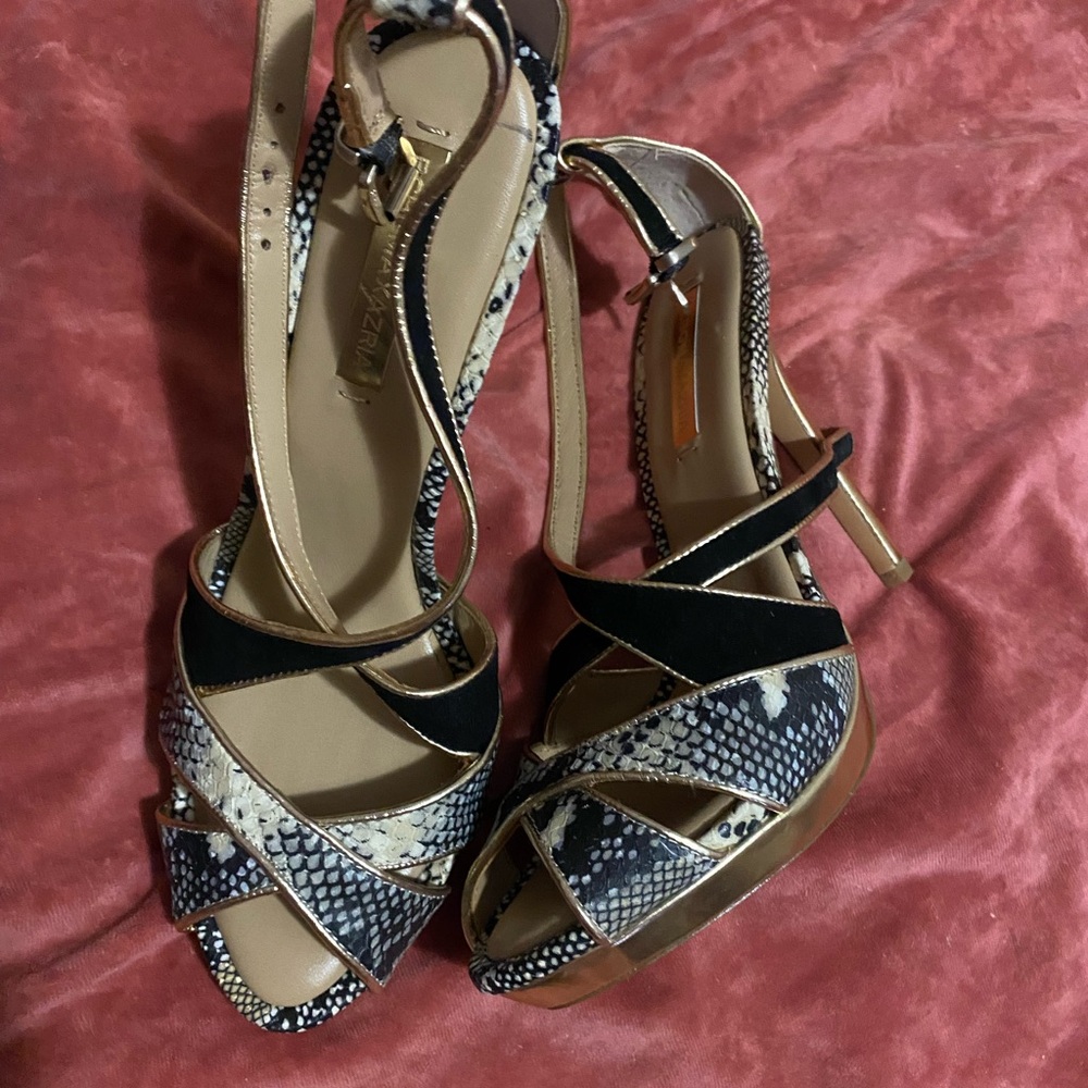 BCBGMaxAzria Black and Gold Strappy  heels Olindia